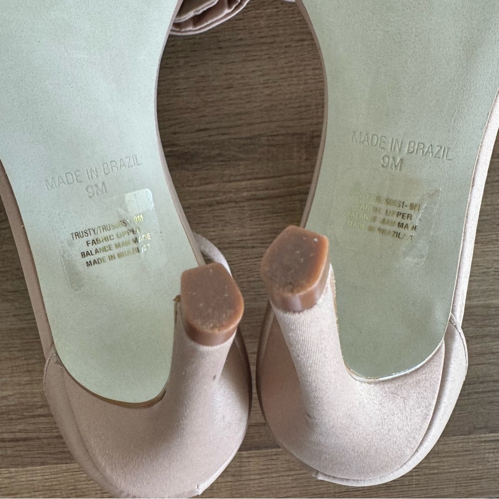 Steve Madden - Women's Trusty Heeled Sandal in Blush Satin size 9 - Picture 15 of 15
